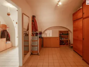 Prodej rodinného domu, Žebrák, Pražská, 220 m2