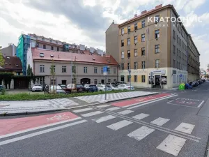 Prodej bytu 3+kk, Praha - Karlín, U nádražní lávky, 101 m2