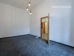 Prodej bytu 3+kk, Praha - Karlín, U nádražní lávky, 101 m2