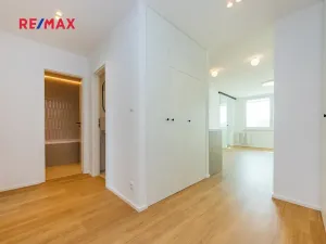 Prodej bytu 4+kk, Praha - Stodůlky, Neustupného, 73 m2