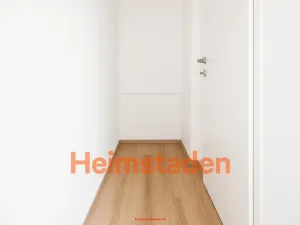 Pronájem bytu 2+1, Ostrava - Mariánské Hory, Zelená, 58 m2