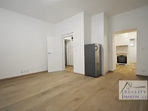 Pronájem bytu 1+kk, Příbram, Mariánské údolí, 30 m2