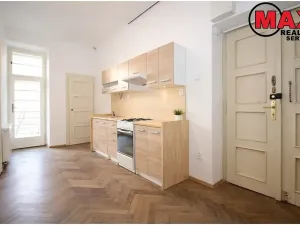 Pronájem bytu 3+kk, Praha - Vršovice, Bulharská, 80 m2