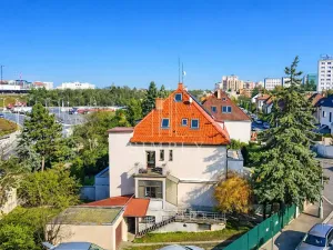 Prodej vícegeneračního domu, Praha - Hostivař, Herbenova, 360 m2