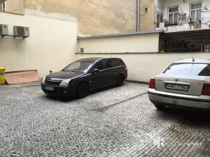 Pronájem garážového stání, Praha - Nové Město, Opatovická, 15 m2