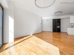 Pronájem bytu 2+kk, Praha - Smíchov, Kmochova, 55 m2