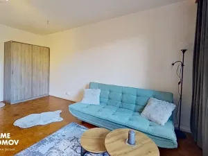Pronájem bytu 1+kk, Zlín, Družstevní, 32 m2