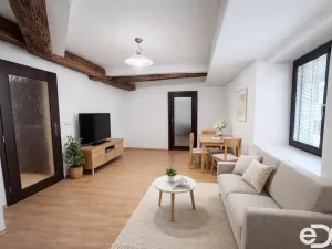 Prodej bytu 2+kk, Chrudim, Resselovo náměstí, 40 m2