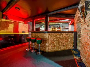 Pronájem obchodního prostoru, Petrovice, 450 m2