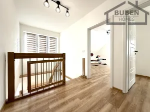 Pronájem rodinného domu, Dlouhý Újezd, 170 m2