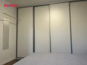 Pronájem bytu 2+kk, Kladno, U výtopny, 42 m2