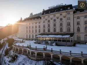 Prodej bytu 2+kk, Jáchymov, náměstí Republiky, 34 m2