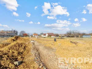 Prodej pozemku pro bydlení, Zvěstovice, 817 m2