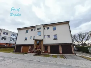 Prodej bytu 3+1, Bystřice nad Pernštejnem, Černý vršek, 72 m2
