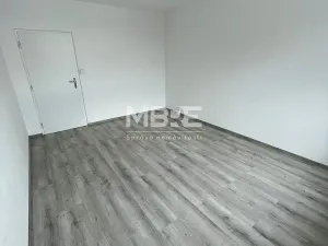 Pronájem bytu 3+1, Chomutov, Kamenná, 82 m2