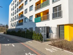 Prodej bytu 3+kk, Praha, Ke kříži, 63 m2