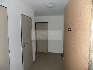 Pronájem bytu 2+kk, Březnice, Rožmitálská, 44 m2