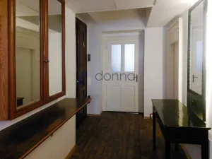 Pronájem obchodního prostoru, Praha, Plaská, 86 m2