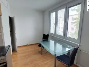 Pronájem bytu 3+1, Cheb, Lesní, 65 m2