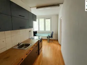 Pronájem bytu 3+1, Cheb, Lesní, 65 m2