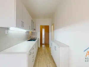 Prodej bytu 3+1, Chomutov, Tomáše ze Štítného, 68 m2