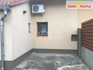 Pronájem bytu 2+1, Horoušany, Šámalova, 70 m2