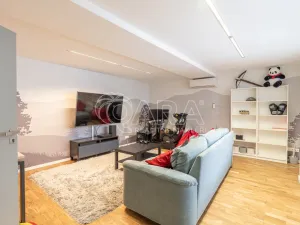 Prodej kanceláře, Praha - Žižkov, Havlíčkovo náměstí, 347 m2