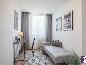 Prodej bytu 4+kk, Praha, Krosenská, 78 m2