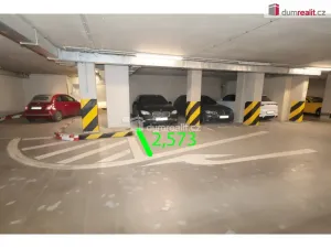 Pronájem garáže, Praha - Vinohrady, Korunní, 15 m2