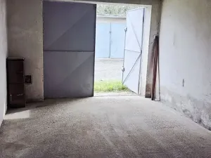 Pronájem garáže, Kroměříž, Moravská, 20 m2