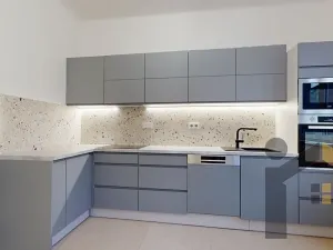 Pronájem bytu 2+1, Praha - Smíchov, Moulíkova, 79 m2