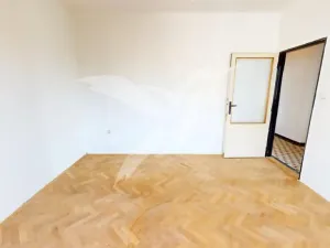 Pronájem bytu 3+1, Plzeň, Pod Záhorskem, 70 m2