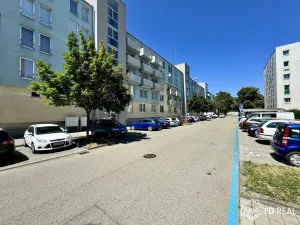 Pronájem bytu 2+kk, Brno, Zderadova, 53 m2