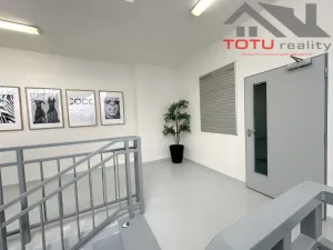 Pronájem kanceláře, Jaroměř, Jezbinská, 49 m2