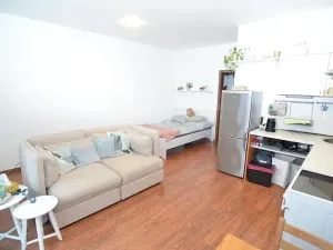 Pronájem bytu 1+kk, Praha - Malešice, Počernická, 34 m2
