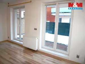 Pronájem bytu 2+kk, Jičín - Valdické Předměstí, Zahradní, 45 m2