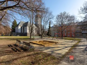 Prodej bytu 3+kk, Opava - Předměstí, náměstí Svaté Hedviky, 76 m2