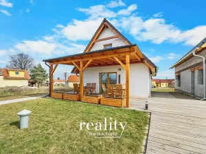 Prodej apartmánu, Jevišovka, 190 m2