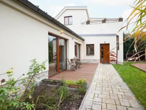 Prodej rodinného domu, Praha - Kyje, Hodějovská, 220 m2