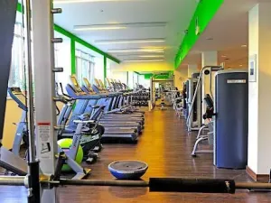 Pronájem obchodního prostoru, Praha - Dejvice, Evropská, 408 m2