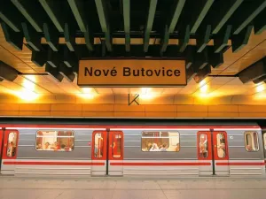 Pronájem kanceláře, Praha - Jinonice, Radlická, 500 m2