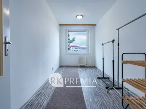 Pronájem bytu 2+kk, Teplice - Trnovany, Unčínská, 47 m2
