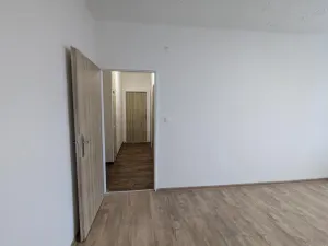 Pronájem bytu 2+1, Klášterec nad Ohří - Miřetice u Klášterce nad Ohří, Pod Stadionem, 54 m2