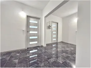 Pronájem bytu 4+1, Ústí nad Labem - Krásné Březno, V Oblouku, 81 m2