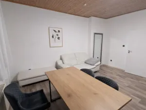 Pronájem bytu 2+1, Ústí nad Labem - Střekov, Železničářská, 67 m2