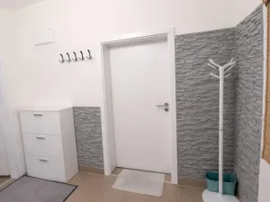 Pronájem bytu 2+1, Ústí nad Labem - Střekov, Železničářská, 67 m2