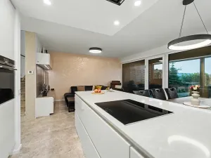 Prodej rodinného domu, Praha - Kolovraty, Kupkova, 141 m2