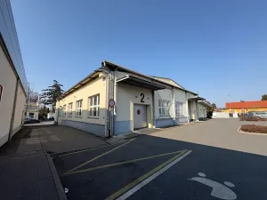 Pronájem obchodního prostoru, Praha - Horní Počernice, Náchodská, 600 m2