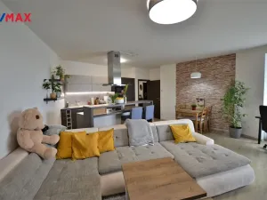 Pronájem bytu 2+kk, Olomouc, Janského, 72 m2