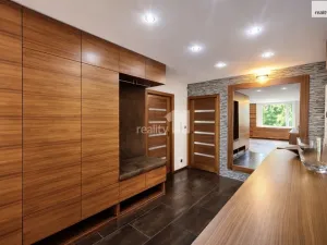 Prodej bytu 3+kk, Průhonice, Na Sídlišti III, 73 m2